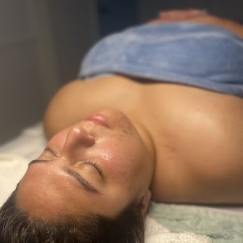 Pure Elegance Studios - Acne Treatment Facial - Hair Salons Near Me - Los Angeles, California Pure Elegance Studios - Acne Treatment Facial - Hair Salons Near Me - Los Angeles, California