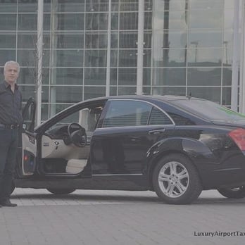 AAAA Airport Service - Limos Near Me - Maple Grove, Minnesota AAAA Airport Service - Limos Near Me - Maple Grove, Minnesota