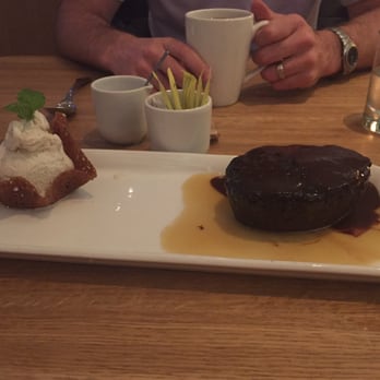 Earls Kitchen + Bar - Warm toffee cake with ice cream and coffee - New American Near Me - McLean, Virginia Earls Kitchen + Bar - Warm toffee cake with ice cream and coffee - New American Near Me - McLean, Virginia