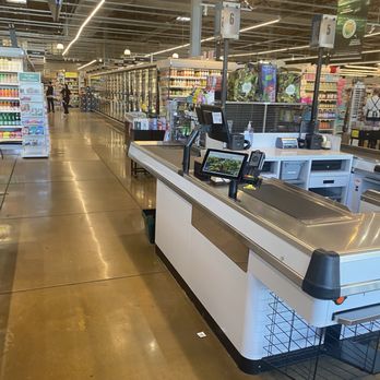 Whole Foods Market - Interior - Grocery Near Me - Edgewater, New Jersey