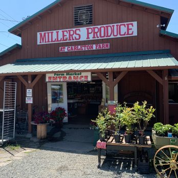 Carleton Farms - the front of miller's produce - Fruits & Veggies Near Me - Lake Stevens, Washington