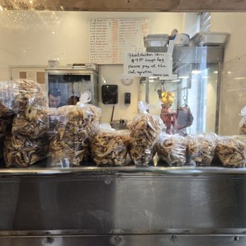 Hon Kee BBQ & Seafood - Fried chicken skin and price for their meats - Barbeque Near Me - Chicago, Illinois Hon Kee BBQ & Seafood - Fried chicken skin and price for their meats - Barbeque Near Me - Chicago, Illinois