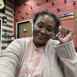 Skylar Laundromat - Waiting for my wash and fold service to be ready and doing a load to stay within budget
