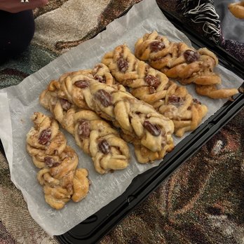 Bulldog Express Drive Thru - Pecan cinnamon braids - Mexican Near Me - Oroville, California Bulldog Express Drive Thru - Pecan cinnamon braids - Mexican Near Me - Oroville, California