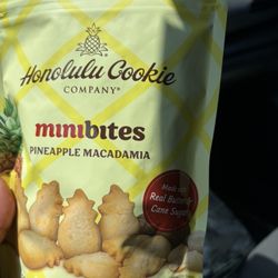 Pineapple macadamia shortbread cookies