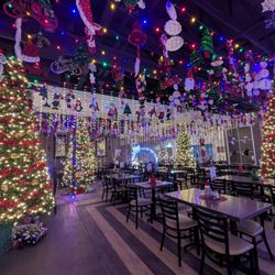 Main Street Cafe & Bakery - Holiday pop up