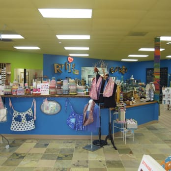 Makers' Mercantile - Knitting Supplies Near Me - Kent, Washington