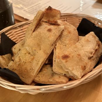 Radici - basket of house focaccia - Italian Near Me - Forest Hills, New York
