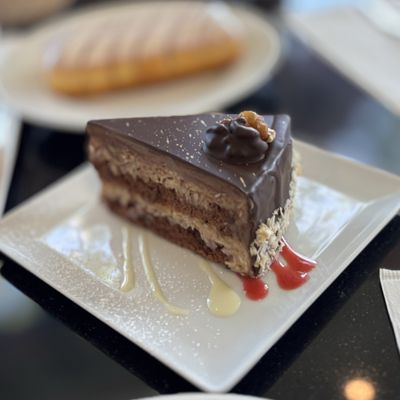 Gerhard's Elegant European Desserts