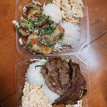 Wikiwiki Hawaiian BBQ - two plastic containers of food - Hawaiian Near Me - Berkeley, California