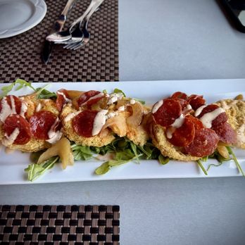 Beau's Grille - Bloody Mary Fried Green Tomatoes - New American Near Me - Akron, Ohio