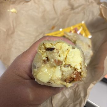 Woods Coffee - Breakfast burrito - Coffee & Tea Near Me - Renton, Washington