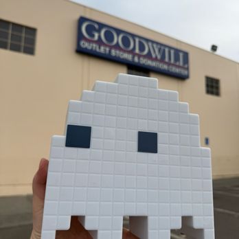 Goodwill Industries of the Columbia Willamette - Used, Vintage & Consignment Near Me - Milwaukie, Oregon Goodwill Industries of the Columbia Willamette - Used, Vintage & Consignment Near Me - Milwaukie, Oregon