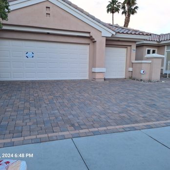 System Pavers - Cobble pavers - Landscaping Near Me - Riverside, California System Pavers - Cobble pavers - Landscaping Near Me - Riverside, California