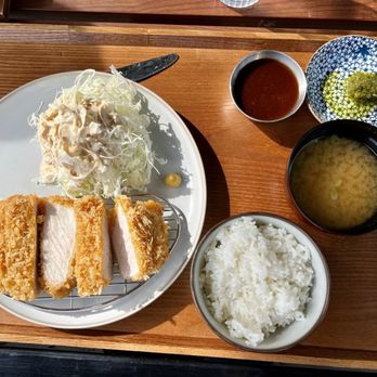 Lucky Pig - Don Katsu - Korean Near Me - Whittier, California Lucky Pig - Don Katsu - Korean Near Me - Whittier, California