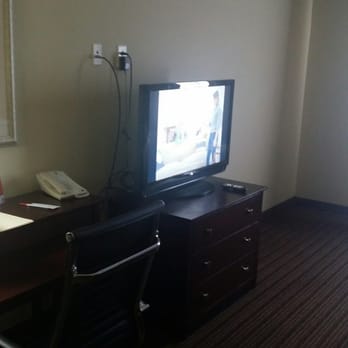 Comfort Suites - Hotels Near Me - Sanford, North Carolina