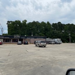 RONNIE’S BOUDIN & CRACKLIN - Updated July 2025 - 146 Photos & 130 ...