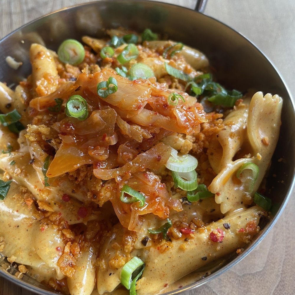 Kimchi Mac and cheese
