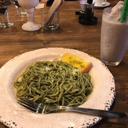 Goldfish Brew & Brew - Pesto Pasta - this is awesome!