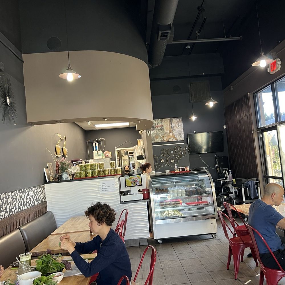 Banh Xeo Ngon - 6/19/25 Interior - Vietnamese Near Me - San Jose, California Banh Xeo Ngon - 6/19/25 Interior - Vietnamese Near Me - San Jose, California