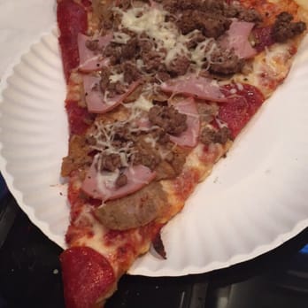 Cosmo's Pizza - Pepperoni, ground beef, ham & sausage pizza! - Pizza Near Me - Denver, Colorado