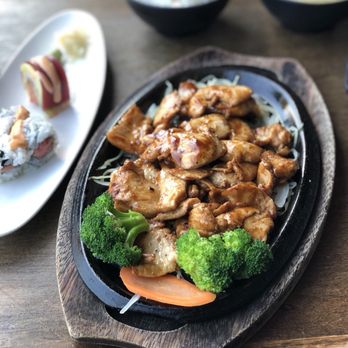 Sushi Cruise - Sushi Bars Near Me - Edgewater, New Jersey Sushi Cruise - Sushi Bars Near Me - Edgewater, New Jersey