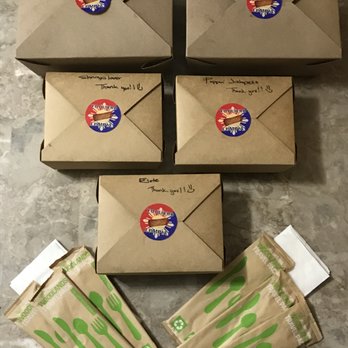 Yo Quiero Lumpia - four packages of food - Food Delivery Services Near Me Yo Quiero Lumpia - four packages of food - Food Delivery Services Near Me