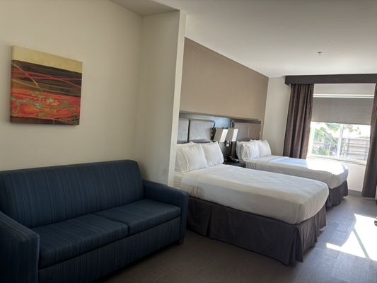 Holiday Inn Express & Suites Kailua-Kona by IHG by null