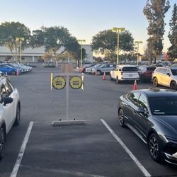 Hertz Car Sales - Fresno