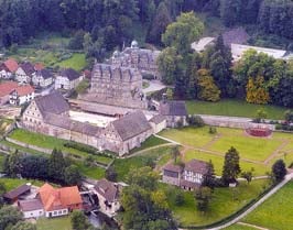 Schloss Hämelschenburg by null