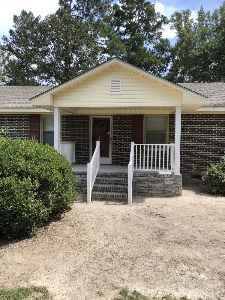 Slide of B&E Construction