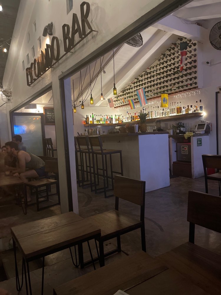 Escondido Bar
