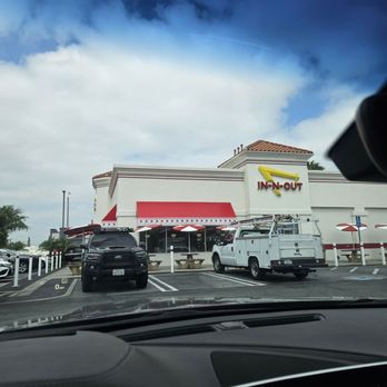 In-N-Out Burger - Outside - Burgers Near Me - Anaheim, California