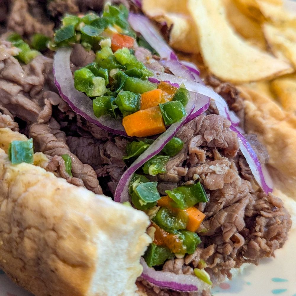 Kathy De's Deli - Italian Beef Sandwich with chips. - Delis Near Me - Chicago, Illinois