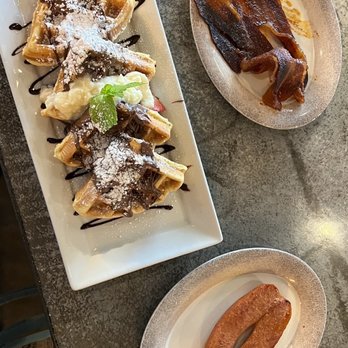 Farmer's Table - Strawberry Banana Nutella Waffle Man Candy Bacon Andouille Sausage - New American Near Me - La Mesa, California