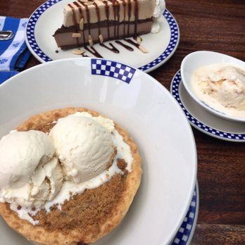 Duke's Seafood - Seafood Near Me - Seattle, Washington