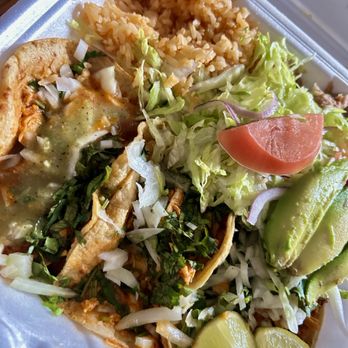 Gordo Tamales - Chicken taco dinner - Mexican Near Me - Chicago, Illinois