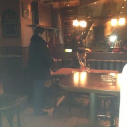 Piccolo Cafe Pub - Good coffe & place for quick drink