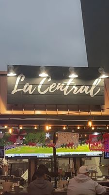 La Central by null