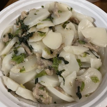 Lao Wu Authentic Shanghai Dumpling - pan fried E8. Rice Cake with Preserved Cabbage and Shredded Pork - Shanghainese Near Me - Edison, New Jersey