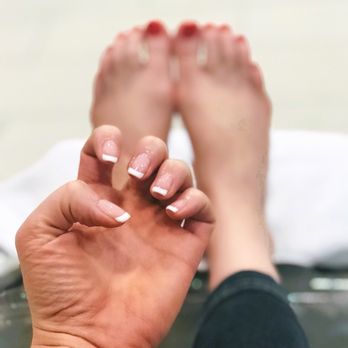 Instyle Nails & Spa - Nail Salons Near Me - West Hollywood, California