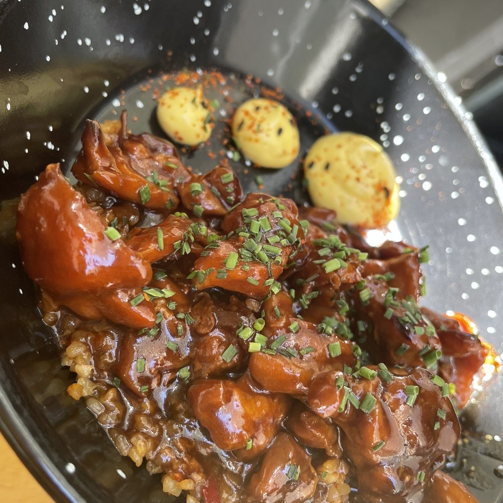 Perro Viejo - Chicken - Tapas Bars Near Me - Seville, SE Perro Viejo - Chicken - Tapas Bars Near Me - Seville, SE