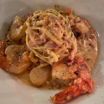 Snug Harbour - Seafood Near Me - Mississauga, Ontario