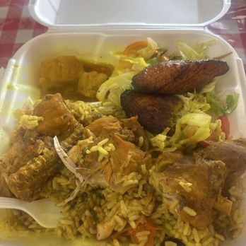 Caribbean Cuisine - Curry Chicken - Caribbean Near Me - Glendale, Arizona Caribbean Cuisine - Curry Chicken - Caribbean Near Me - Glendale, Arizona