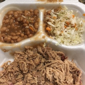 Nard’s Backyard BBQ - BBQ plate - Food Trucks Near Me Nard’s Backyard BBQ - BBQ plate - Food Trucks Near Me