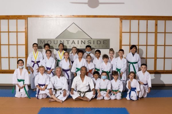 Our Classes - We provide quality instruction that meets the high standards of traditional martial art of Wado-Ryu Karate-do.

We are a traditional Martial Arts School serving the Ahwatukee-Foothills since 1979. The Japanese art of Wado -Ryu is the style that is taught at our facility.

The school’s philosophy is to encourage our students to become better citizens. Strong emphasis is placed on motor skill development, self discipline, focus, balance, and self-esteem.

We offer exceptional, affordable, traditional, private martial arts education. Please come by and fee free to experience our 5,000 square foot facility.