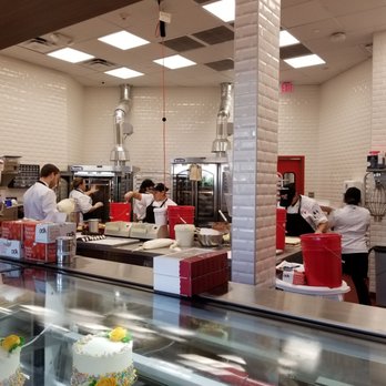 Carlo's Bakery - Bakery inside - Bakeries Near Me - San Antonio, Texas Carlo's Bakery - Bakery inside - Bakeries Near Me - San Antonio, Texas