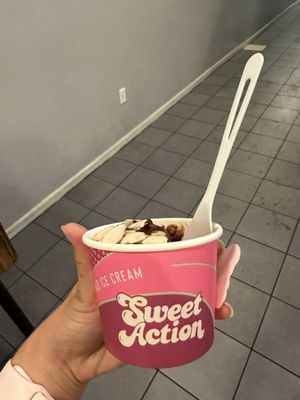 Sweet Action by null