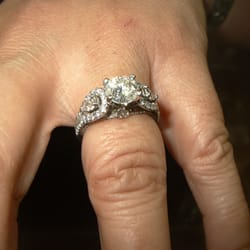 C & R Diamond Jewelers