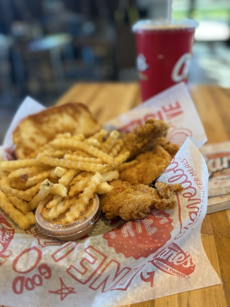 Raising Cane's Chicken Fingers